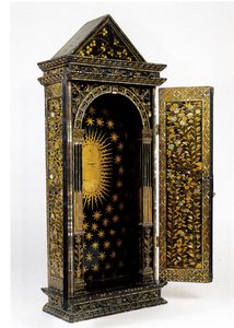 Namban kristen bærbar helligdom, designet til at indeholde en religiøs statuette, Momoyama-perioden af Japanese School