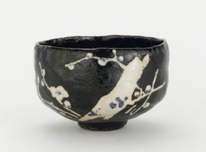 Teskål med design af blomstrende blommetræ, Kyoto, Kyoto-fu, Edo-periode (keramik) af Japanese School