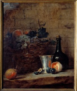Kurv med hvide og sorte druer, sølvbæger og flaske Maleri af Jean Baptiste Simeon Chardin (1699-1779) 1700-tallets søn. 0,69x0,58 m af Jean Baptiste Simeon Chardin