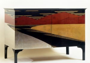 Lakeret skab i art deco-stil (kommode)