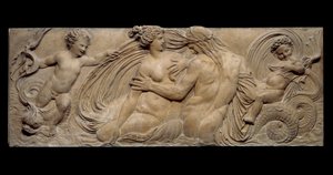 Nymfe og lille genie rider på en marinehest; Nymfe og Triton omgivet af to små ånder. Lav lindring. Stenskulptur af Jean Goujon (1510-1567)
