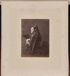 [Portræt af en kvinde] af Jean Pierre Bertrand Eugène Pégot Ogier