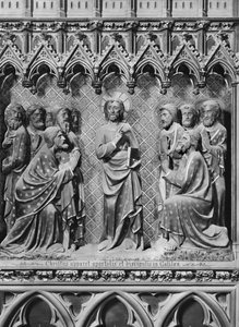 Katedral, interiør, korskærm, Jesus Kristus, der viser sig for apostlene og disciplene i Galilæa, ca. 1340-51 (polykrom sten)
