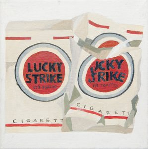 Hvide Lucky Strike-cigaretpakker (akryl) af Jennifer Abbott