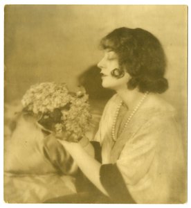 Lenore Ulric, ca. 1915-28 (foto af gelatinesølv) af Jessie Tarbox Beals