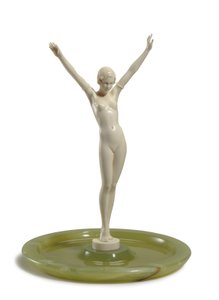 Ecstasy, ca. 1930 (elfenben og onyx)