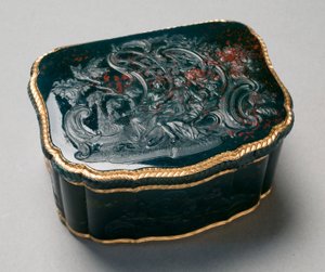 Snusæske, malet af Carl Gustav Klingstedt (1657-1734), ca. 1750 (guldmonteret udskåret blodsten) af Johannes George (attr. to) Klette