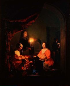 En familie i et indre med stearinlys af Johannes Rosiere
