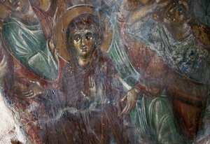 Fresko af helgen i den byzantinske kirke i Ayios Stephanos, Drakona, Kreta, Grækenland (foto) af Walter Charles Mills