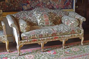 En George III Giltwood Humpback soda-bedstead af John Bladwell