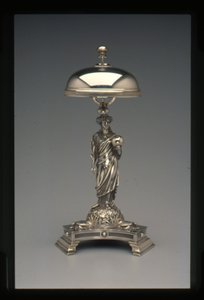 Middagsklokke, ca. 1860-70 (sølv) af John Bogert