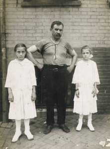 En arbejder og hans døtre, Kensington, Philadelphia af John Frank Keith