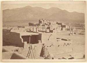 Nord Taos Pueblo, New Mexico af John K. Hillers