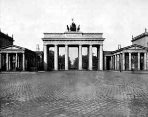 Brandenburger Tor, Berlin, 1893.