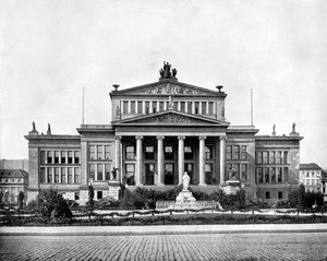 Komedieteater, Schiller Platz, Berlin, 1893. af John L. Stoddard