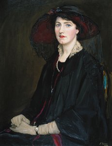 Portrait of Lady Raeburn, seated half length, in a Lace Collared Jacket, Pearl Necklace and black hat dani af John Lavery