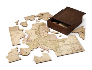 Europa opdelt i dets kongeriger, ca. 1766 (håndfarvet indgraveret ark monteret på træ)