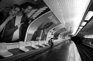 Paris i foråret, 2022 (foto) af Jon Nicholson