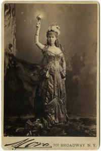 Fru Vanderbilt (sepia print)