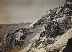 Album "Min verdenskrig - minder om den sydvestlige front i Kärnten, Italien, Trentino-Alto Adige) 31/03/1915-12/11/ 1918 - Josef Zohles Wien ": Alperne (s/h foto) af Josef Zohles