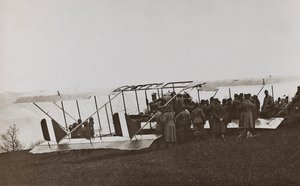 Album "Min verdenskrig - minder om den sydvestlige front i Kärnten, Italien, Trentino-Alto Adige) 31/03/1915-12/11/ 1918 - Josef Zohles Wien ": Østrigske soldater og fly af Josef Zohles