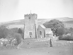 kirke; arkitektur; religiøs; kirkelig; og kirke; arkitektur; religiøs; kirkelig;gård af Joseph Hardman