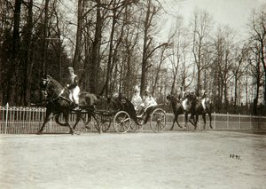 Tsar Nicholas II og Tsarina Alexandra Fyodorovna af Rusland i en vogn, begyndelsen af det 20. århundrede