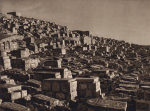Jerusalem, Valley of Johosaphat med jødiske grave (b/w foto) af Karl Grober