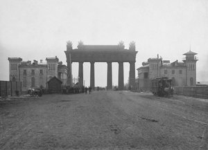 Moskvas triumfport i Skt. Petersborg, 1890