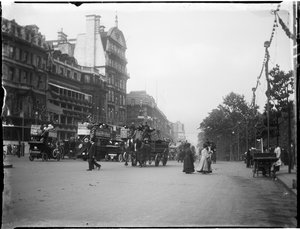 Piccadilly, City Of Westminster, London, 20/06/1911 (s/hvid foto) af Katherine Jean Macfee