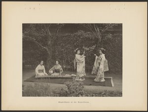 Ahorn-dans hos Koyo-Kwan