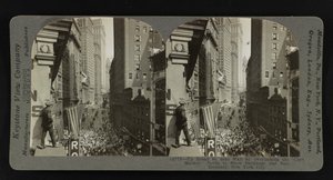 Op ad Broad St. nær Wall St. med udsigt over "Curb Market", nordpå til Stock Exchange og Sub-Treasury, New York City af Keystone View Company