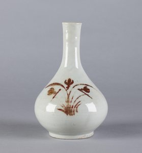 Flaske med blomsterdesign, Yi-dynastiet (keramik)
