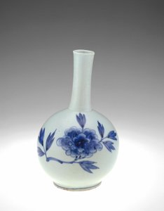 Punwon wareflaske, Kyonggido-provinsen, Chosan-perioden (porcelæn med koboltpigment under klar farveløs glasur)