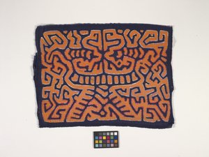 Skjortepanel (Mola) (foto)