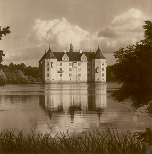 Schloss Glucksborg ved Flensborg (Slesvig); Glucksborg Slot nær Flensborg (Slesvig) (s/h foto) af Kurt Hielscher