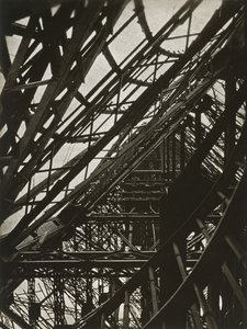Eiffeltårnet af Laszlo Moholy Nagy