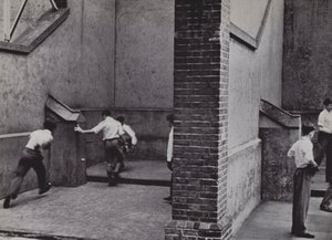 Fives, Eton (s/h foto) af Laszlo Moholy Nagy