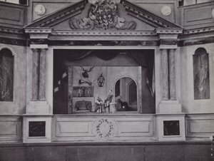 Marionette Theatre, Eton (s/h-billede) af Laszlo Moholy Nagy