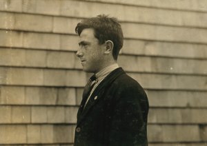 15-årige James Cooney, en irsk immigrant i Fall River, Massachusetts af Lewis Wickes Hine