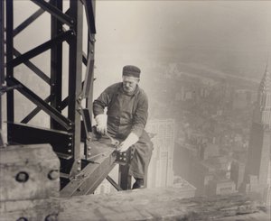 Empire State Building under opførelse, 1930 af Lewis Wickes Hine