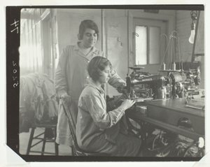 Fabriksarbejdere af Lewis Wickes Hine
