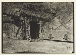 Motor til kultog, West Virginia af Lewis Wickes Hine