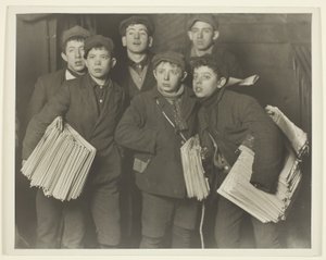 Newboys, Brooklyn Bridge af Lewis Wickes Hine