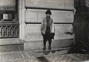 Avisdreng af Lewis Wickes Hine