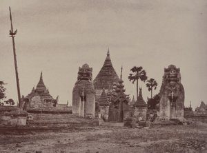 Pugahm Myo: Indgang til Shwe Zeegong Pagoda af Linnaeus Tripe