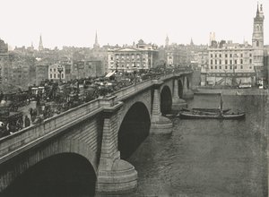 London Bridge ser mod nord, 1895. af London Stereoscopic and Photographic Co