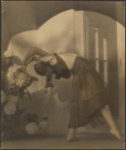 [En romakvinde, der danser] af Louis Fleckenstein