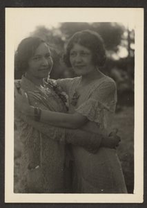[Fleckenstein Sisters] af Louis Fleckenstein