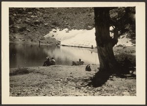 [Lake Scene] af Louis Fleckenstein